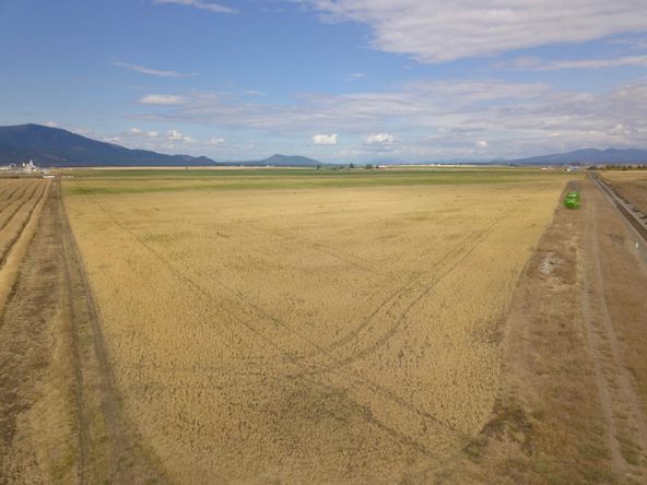 NW Corner Hayden Ave and HWY 41 North 1/2: NWC Hayden Ave & Hwy 41 North 1/2, Rathdrum, ID 83858